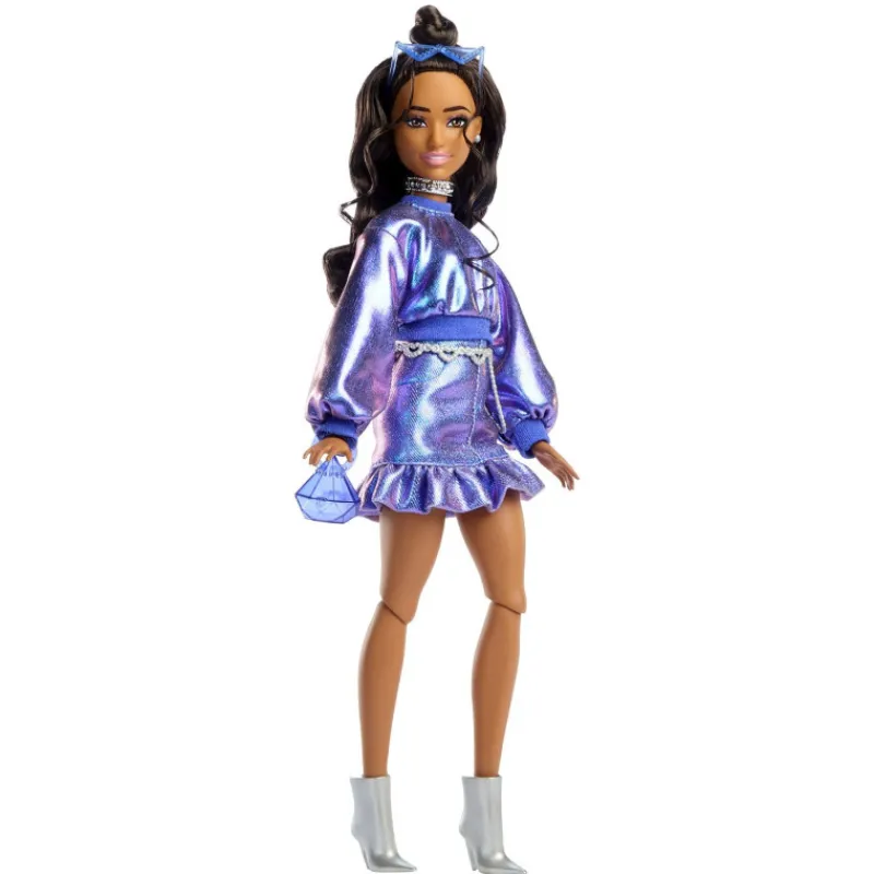Barbie Deluxe Style nº 7 Muñeca Morena con Conjunto de Ropa Azul Metalizado y Accesorios> Muñecas