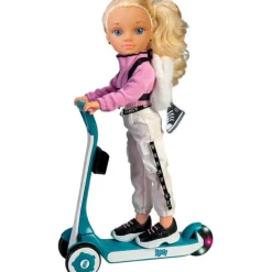 Nancy Un Día con mi Patinete> Muñecas
