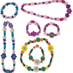 Pasarela Crea tus Joyas de Madera> Creativos