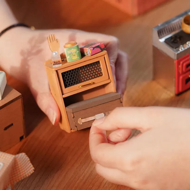 Otras marcas Robotime Cocina de Betty Maqueta> Construcción|Fan Zone