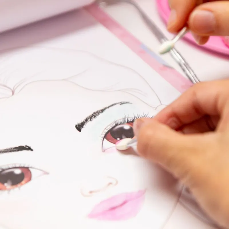 Topmodel Carpeta Guía de Maquillaje> Imitación